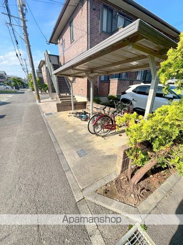 エランビタールNAKANISHI I棟の外観写真