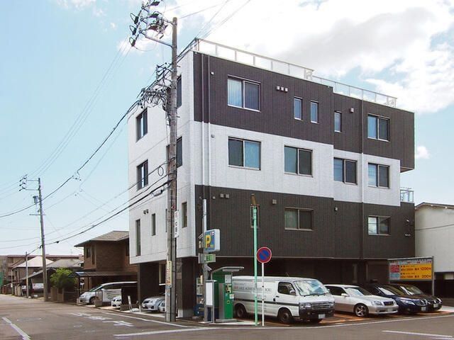 スクエアメゾン覚王山の外観写真