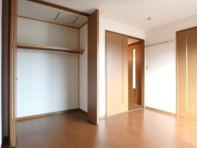 収納　図面と現状に相違がある場合には現状を優先
