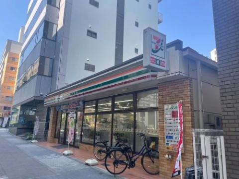 コンビニ　セブンイレブン 名古屋高岳北店（コンビニ）まで516m