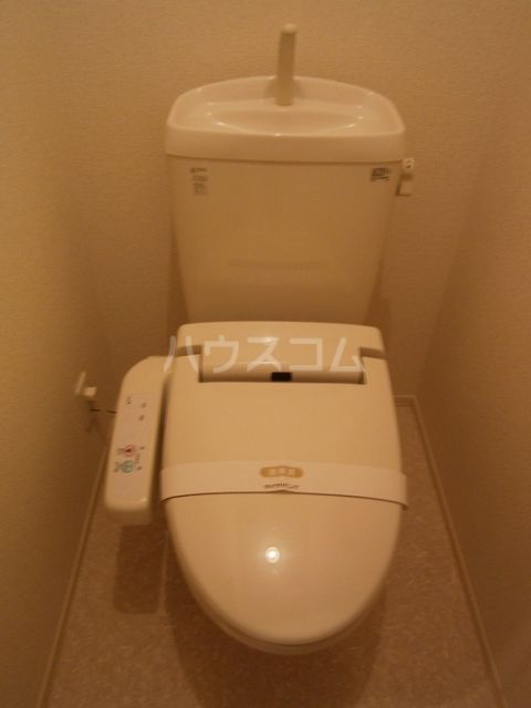ウィルビュー Dのトイレ写真
