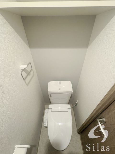 阪急宝塚線 池田駅 徒歩6分 9階建 築2年のトイレ写真