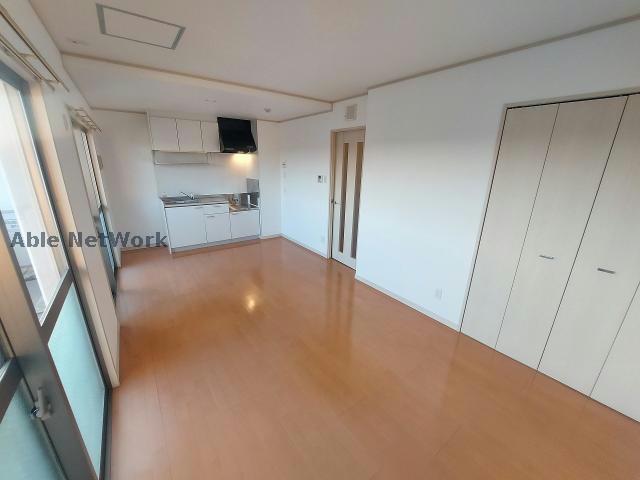 居室・リビング　※同物件、別部屋の写真です