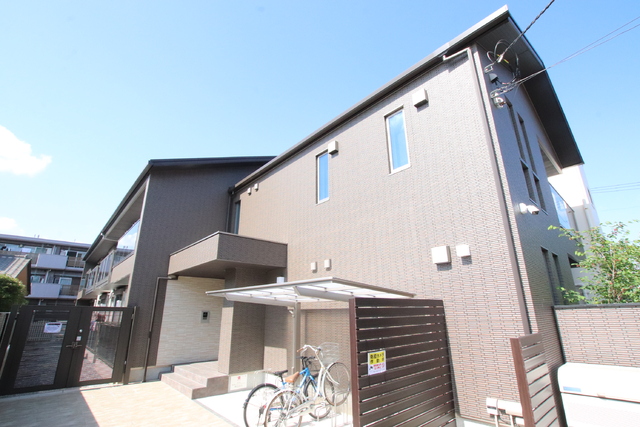 建物外観　ペットと住める物件です♪オートロック付き♪