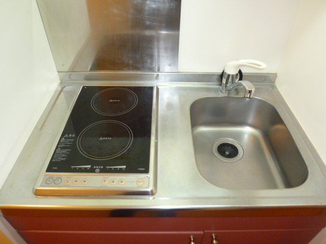 キッチン　2口電気コンロ