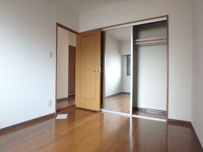 収納　図面と現状に相違がある場合には現状を優先