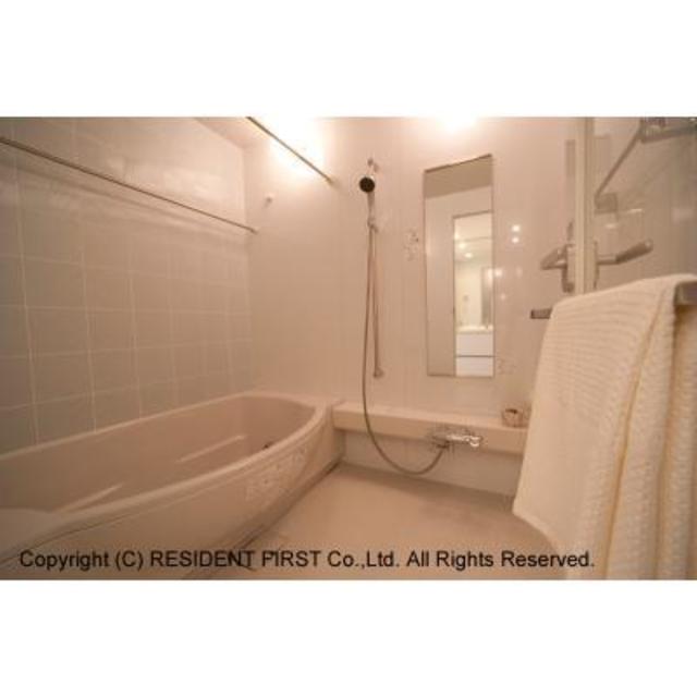 バス・シャワールーム　※写真は同タイプ住戸です。