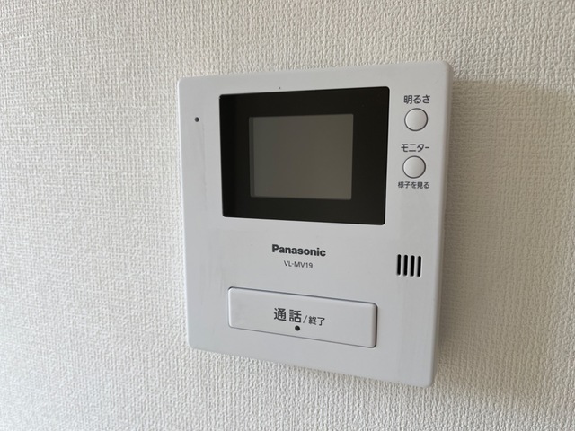 セキュリティ　来た人の顔が分かるので安心です。