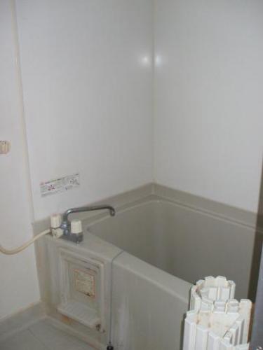 バス・シャワールーム　一人暮らしでもお湯は張りましょう