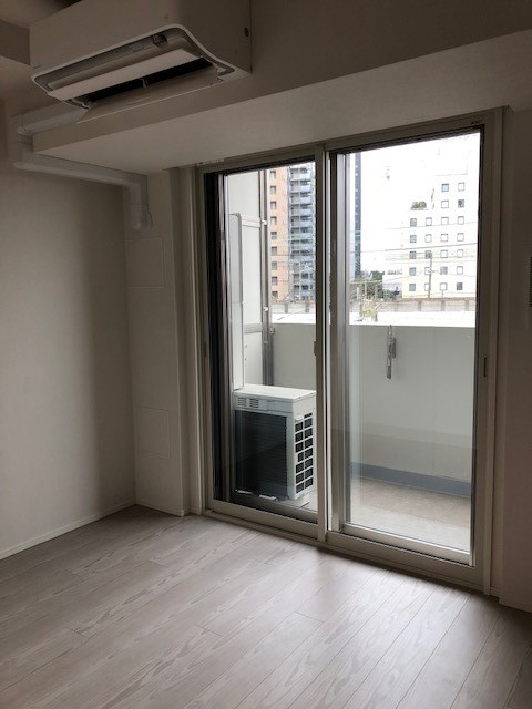 居室・リビング　※別部屋参考写真