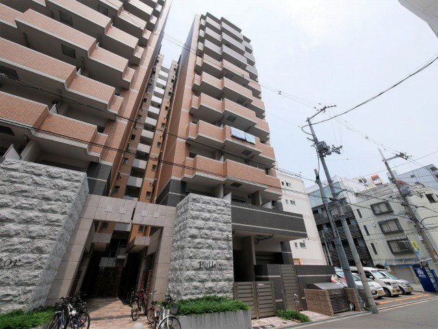 大阪市浪速区元町のマンションの建物外観