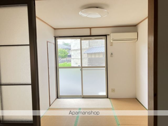 エンゼルハウスの居間写真