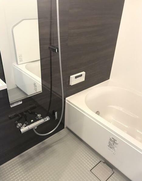 バス・シャワールーム　※同物件、別部屋になります。