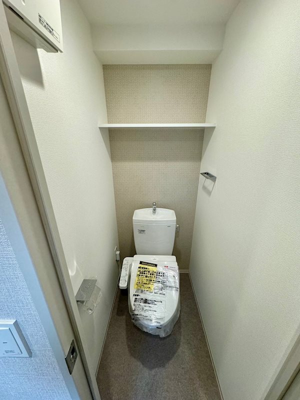 【神戸市兵庫区大開通のマンションのトイレ】