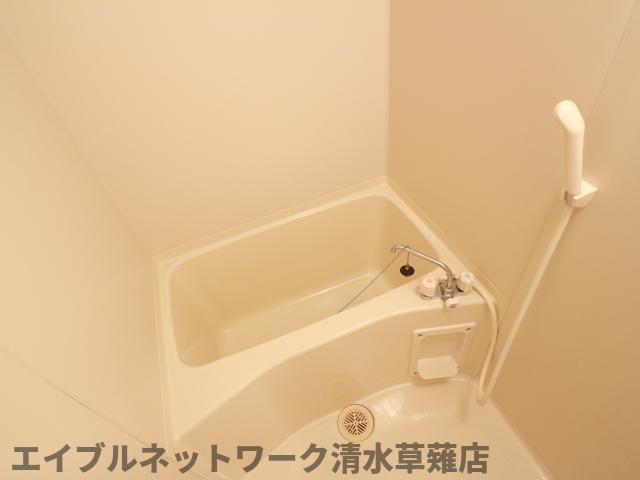 バス・シャワールーム　お風呂で日々の疲れを落としましょう