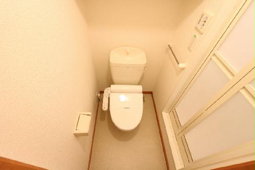 トイレ　一人暮らしにも嬉しい、バス・トイレ独立タイプ
