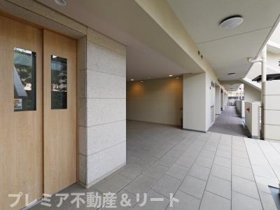 エントランス　エレベータホールです