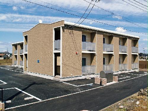 レオパレスドリーム１１８の建物外観