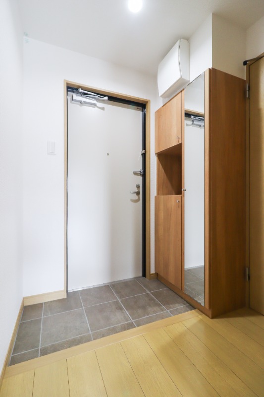 玄関　図面と現状に相違がある場合には現状を優先