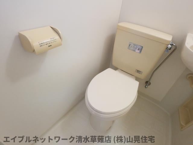 トイレ　トイレもきれいです