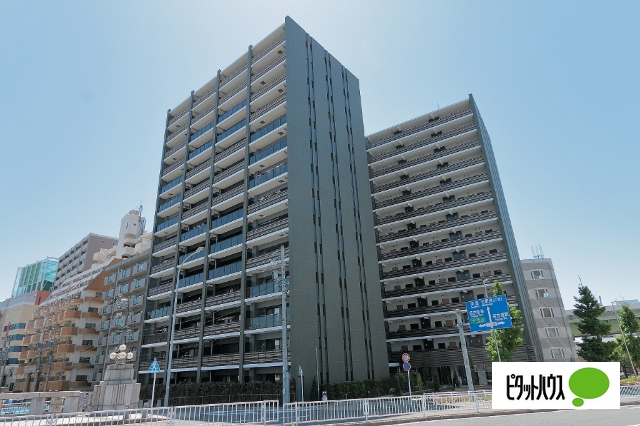 【レーベン名古屋松重町ＧＲＡＮＤ　ＡＵＢＥの建物外観】