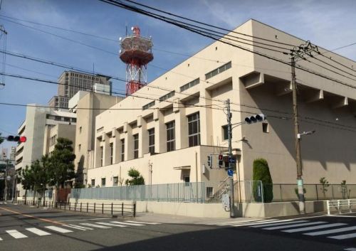 【アップルタワー大阪谷町の小学校】