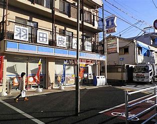 【西宮市鳴尾町のマンションのコンビニ】