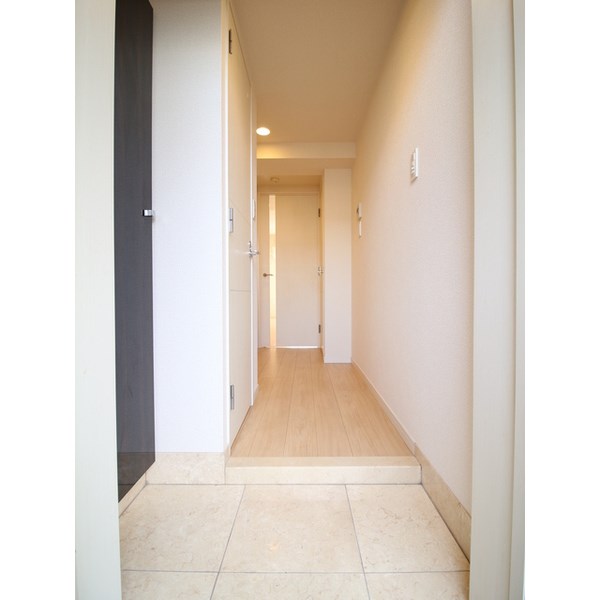 玄関　別号室参照写真