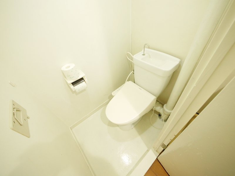 トイレ　ウォシュレット