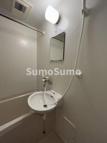 洗面設備　洗面所です