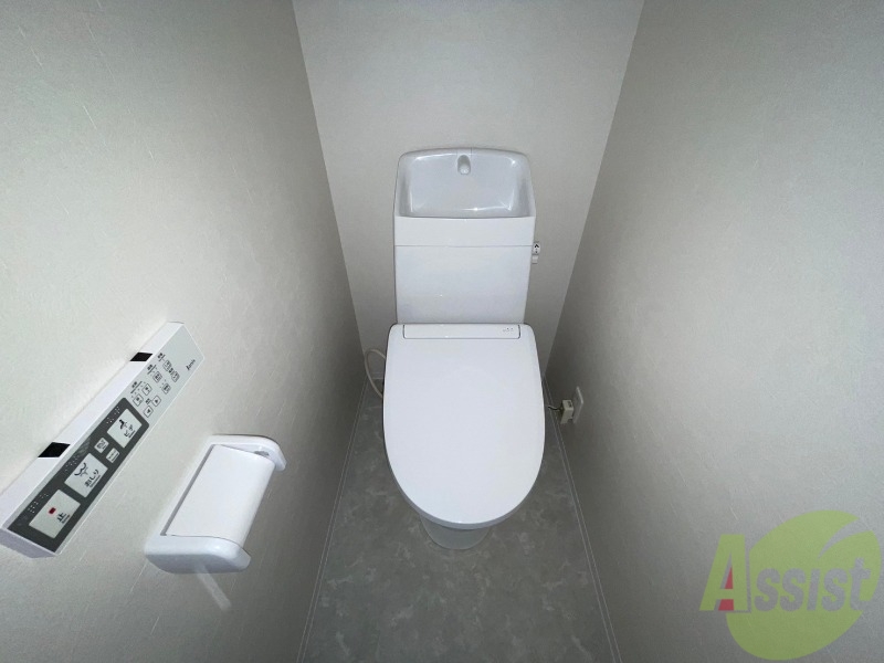 トイレ　こちらはトイレになります。ウォシュレット付きです。