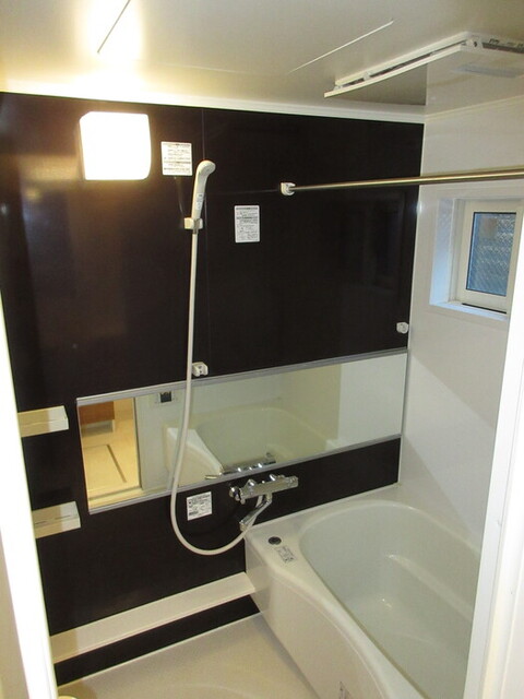 バス・シャワールーム　浴室