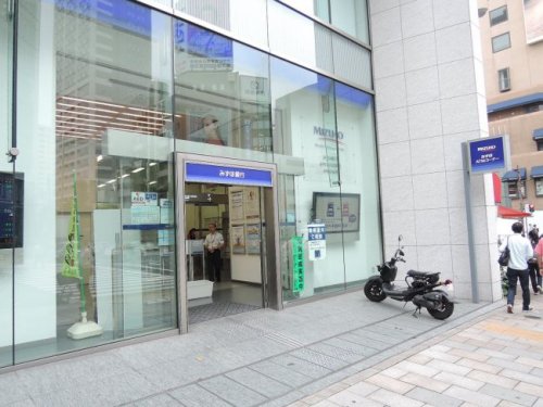 銀行　みずほ銀行 外苑前支店（銀行）まで344m
