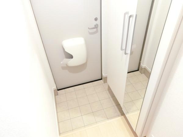 玄関　シューズＢＯＸ付！
