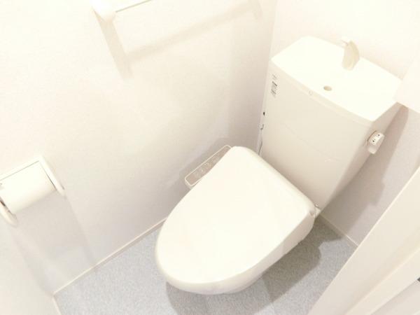 トイレ　ウォシュレット！