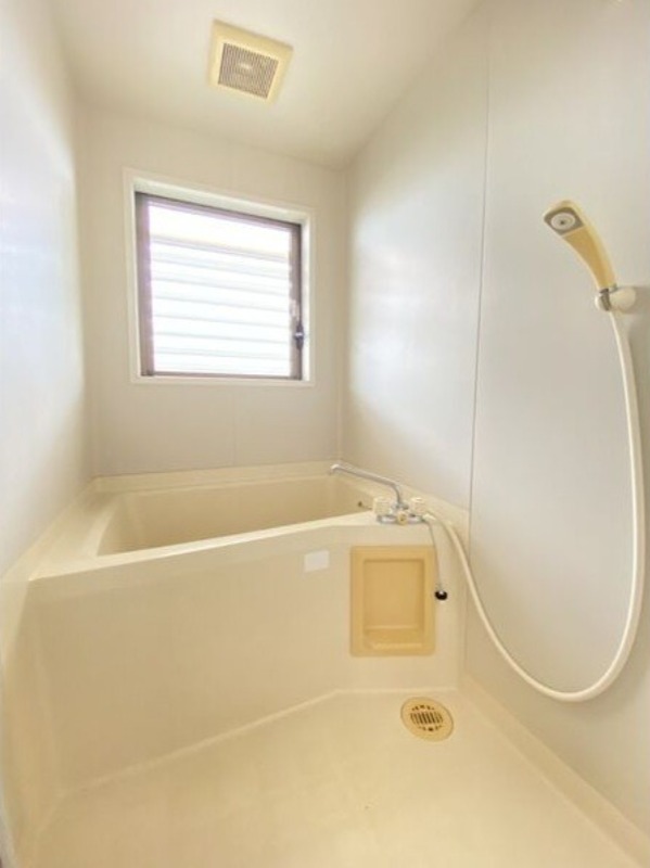 バス・シャワールーム　図面と現状に相違がある場合には現状を優先