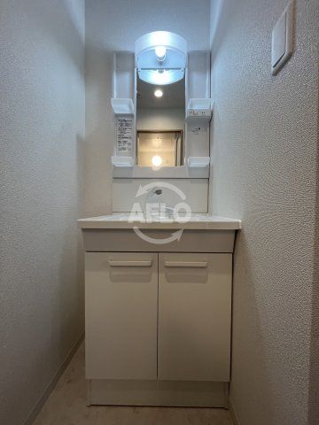 洗面設備　ソリティア桃谷　独立洗面台