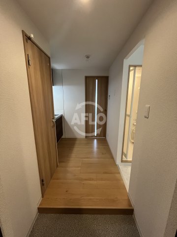 玄関　ソリティア桃谷　玄関