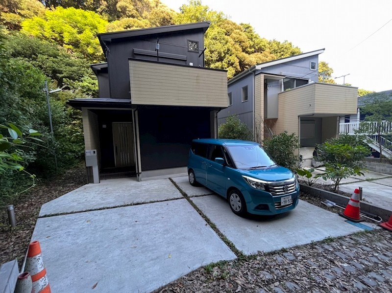 建物外観　現況優先