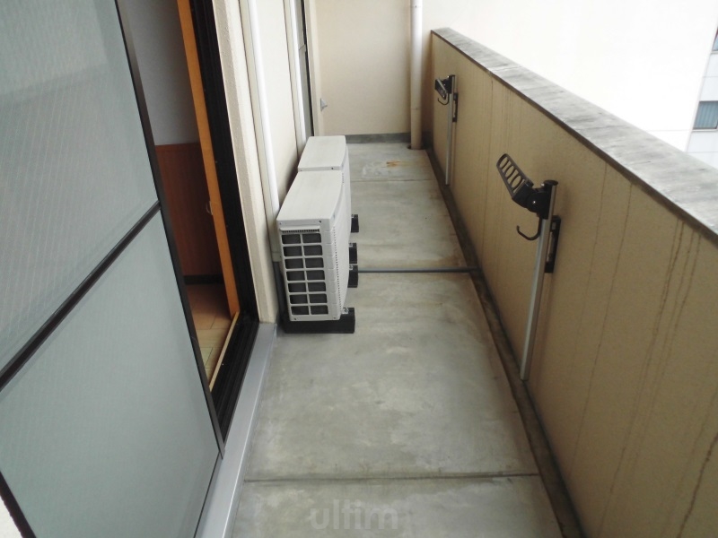 バルコニー　※他のお部屋です、ご参考までに