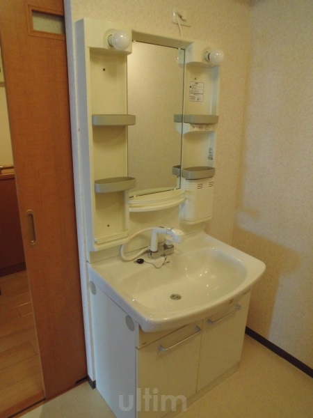 洗面設備　※他のお部屋です、ご参考までに