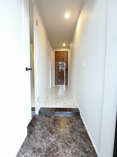 セキュリティ　建設中の部屋の為、類似物件です。現状を優先とさせて頂きます。