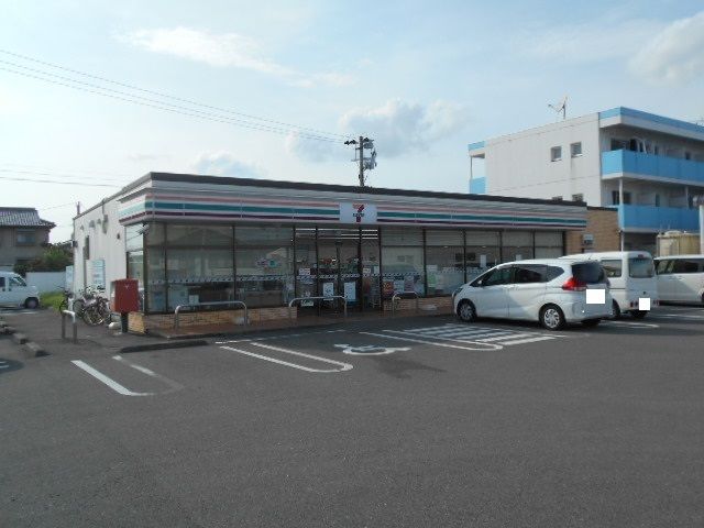 コンビニ　セブンイレブン宮崎飛江田店（コンビニ）まで550m
