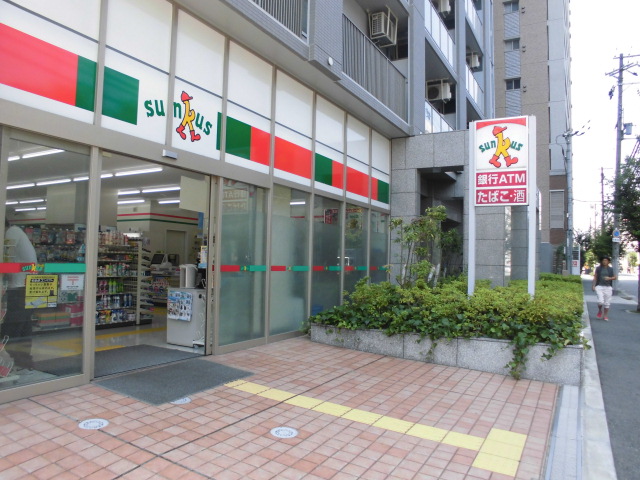 コンビニ　サンクス（コンビニ）まで750m