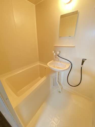 バス・シャワールーム　バスルーム