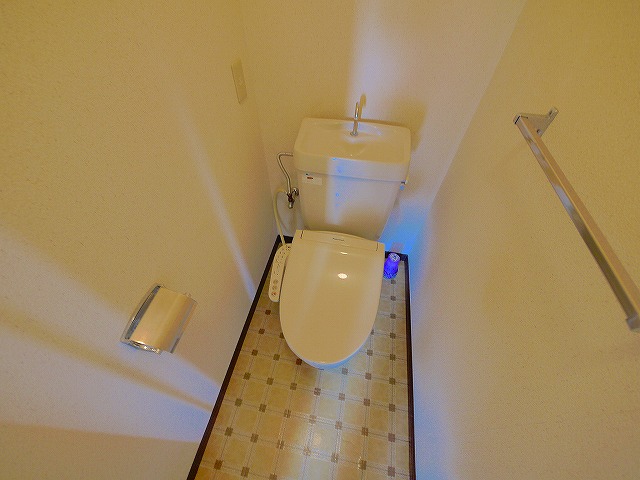 トイレ　トイレもきれいです