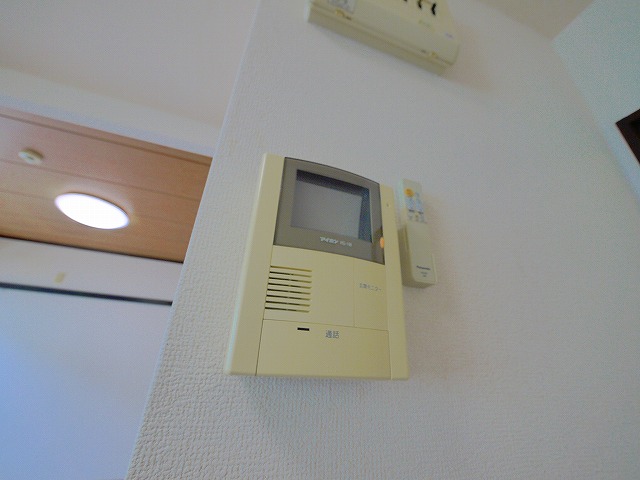 セキュリティ　モニター付きインターホンです