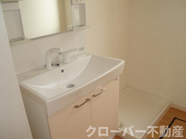 洗面設備　洗髪洗面化粧台