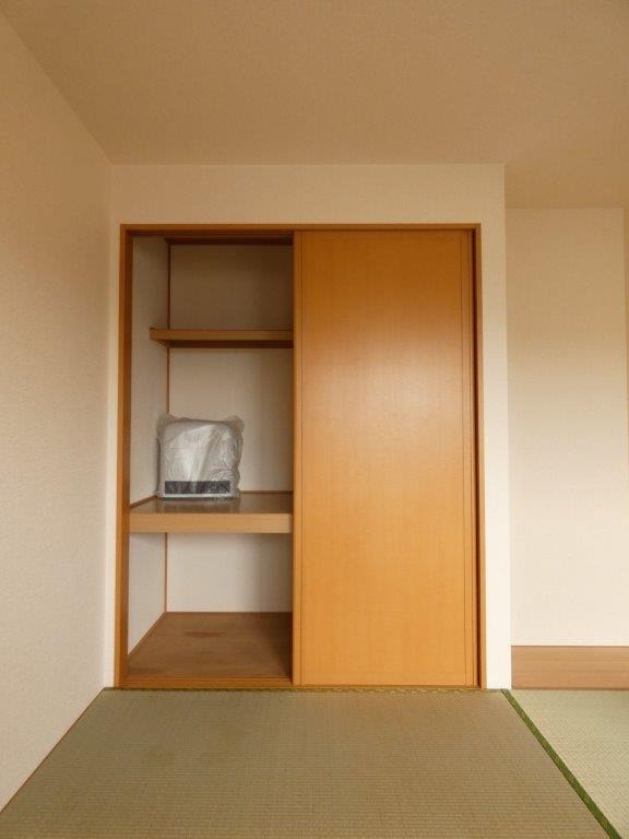 収納　図面と現状に相違がある場合には現状を優先