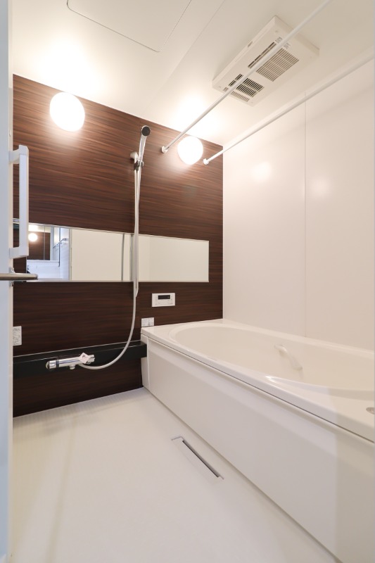 バス・シャワールーム　図面と現状に相違がある場合には現状を優先